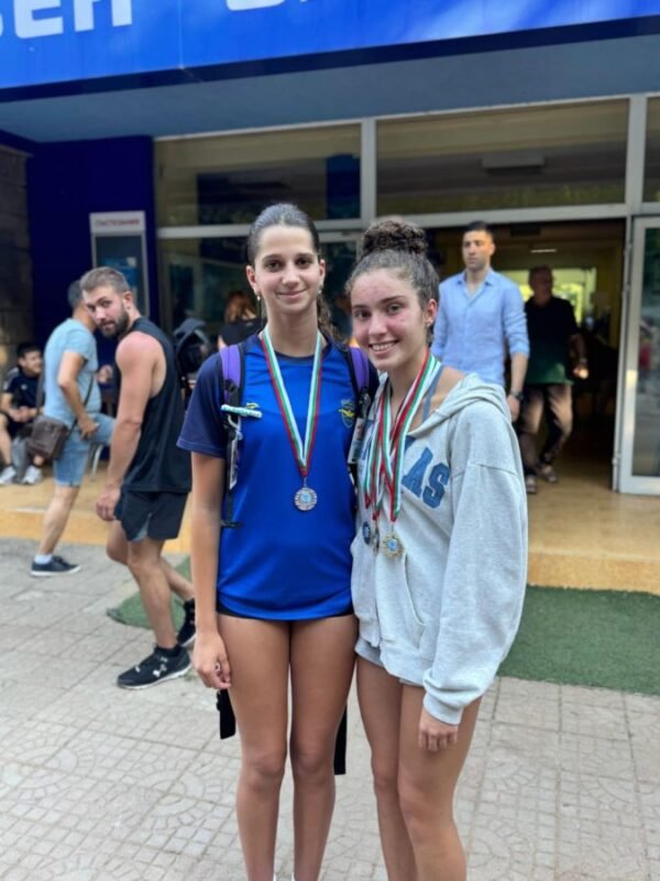 Пет медала за великотърновския клуб „Царевец“ от Държавното по плуване