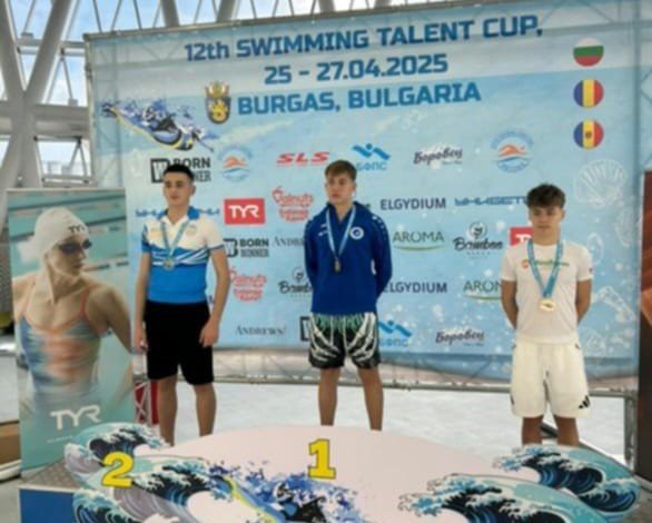 Стефан Владимиров със сребро от „Swimming Talent Cup 25“