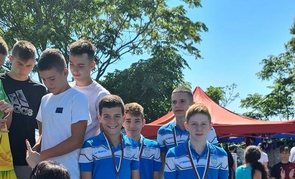 Състезател на „Царевец“ с две шампионски титли